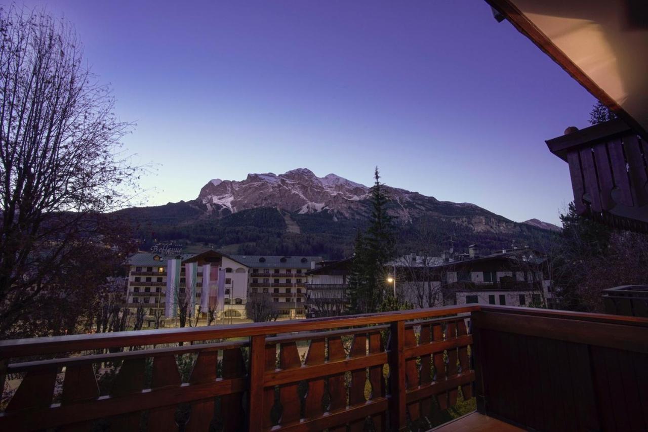 Luxury Panoramic 3Br Apt 2Min To Centre 5Min To Lifts Кортина д'Ампецо Екстериор снимка